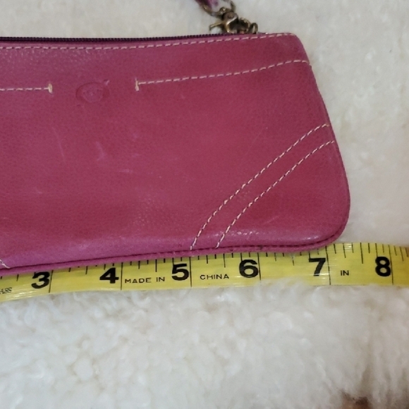 Red Leather Wristlet 4 X 7 Bag - Picture 6 of 9